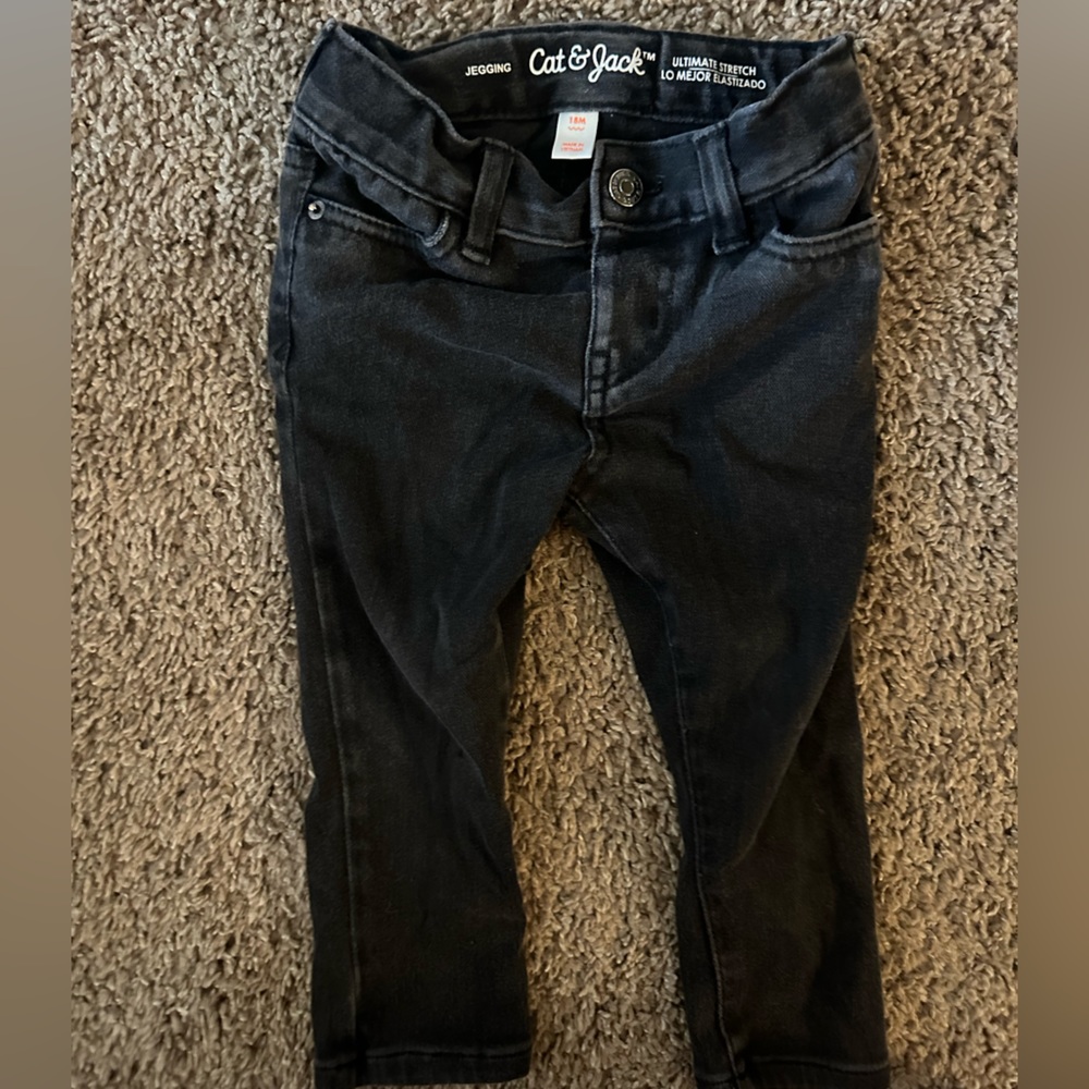 Toddler girl black begging